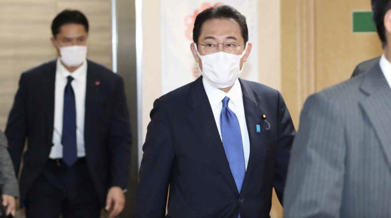 岸田首相「外出自粛要請や入院措置ができなくなる」として5類引き下げを拒否  今後もコロナ茶番を継続し、中国の日本侵略を完遂させる意向を示す