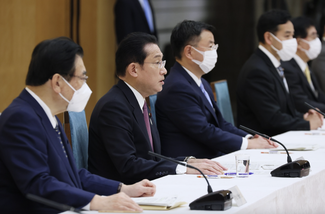 岸田首相「まん延防止等重点措置」解除の方針を表明　水際対策を簡素化し、中国共産党員を容易に入国させる魂胆か