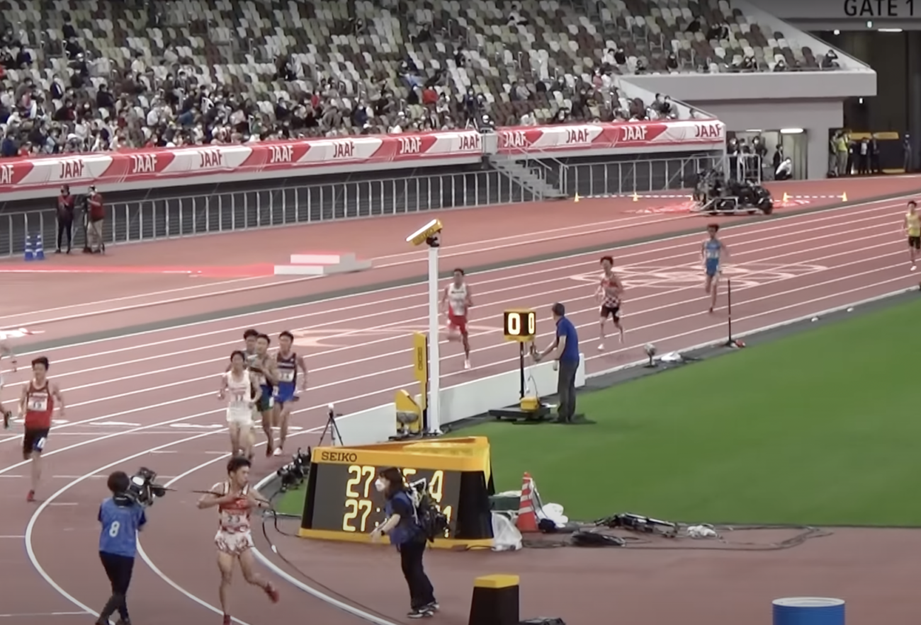 【反日メディアNHK】撮影クルーが陸上の日本選手権1万メートルで走行中の選手を妨害し接触　選手は首の痛み訴え