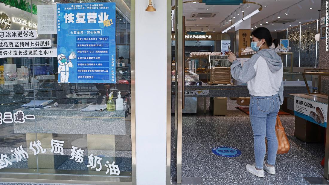 【崩壊に向かう中国】若者の失業率が過去最高　上海では仕事や家を失い、数千人が路上生活を送る　ロックダウン解除後も続く厳格なゼロコロナ政策