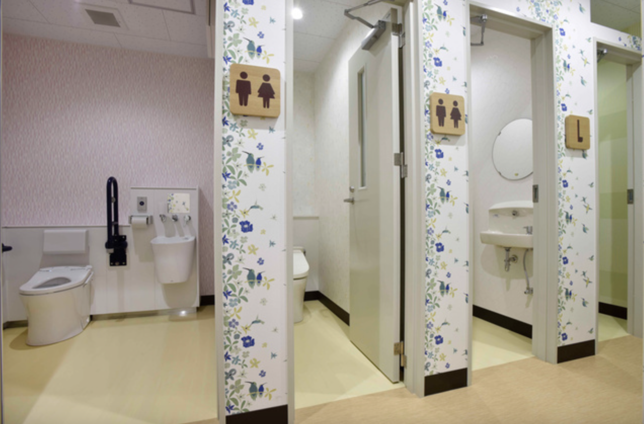 【愛知県豊川市】小中学校で男女共用トイレを設置する取り組み　子供たちに悪影響を及ぼすとの懸念の声が殺到