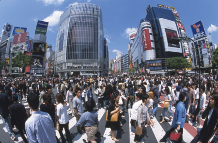 【人口削減と移民政策】厚労省、50年後に日本の総人口が8700万人に減少するとの推計を発表　2066年には総人口の1割が外国人に