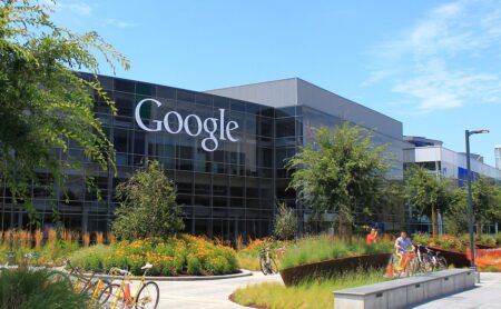 言論弾圧が十八番のGoogle 著名AI科学者が退職する