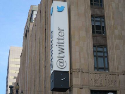 米Twitter社が個人情報を「安全のため」と偽って収集し、ターゲット広告に不正利用していたことが発覚　違約金1億5千万ドル（約190億円）支払うことで合意