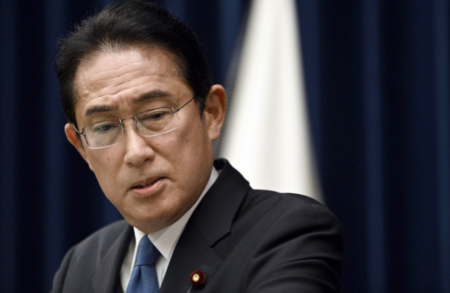 岸田総理が今年の漢字は『進』とツイートし、3万件の罵詈雑言コメントで埋め尽くされる「来年は“退”でお願いします」「“税”の方がいいんじゃないですか」「君は進まなくていいよ」