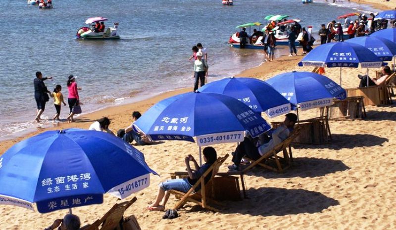 【腐敗した中国】記録的な豪雨で大量の死者が出る中、政府高官は河北省の避暑地「北戴河（ほくたいが）」で夏期休暇を満喫　