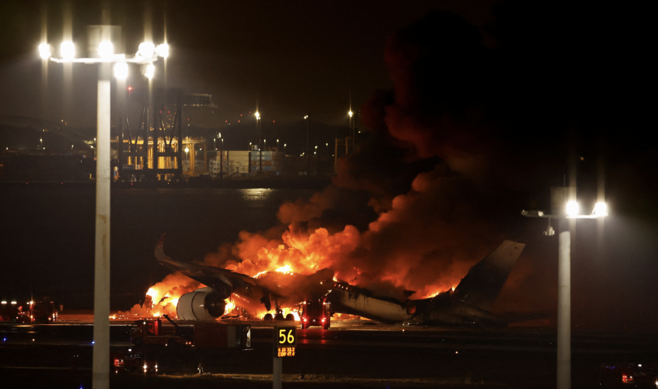 【茶番】JALと海上保安庁の航空機の衝突事故はフェイクニュースだった!!　その証拠がネット上に続々と投稿される