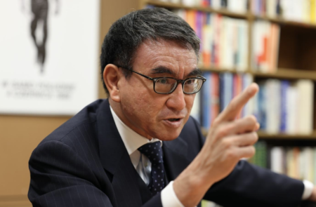 【河野太郎】自民党総裁選に立候補する意欲を示し、国民から批判殺到