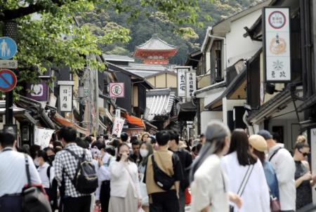 【侵略】京都府内の外国人労働者3万4786人、過去最多　初めて3万人を超える