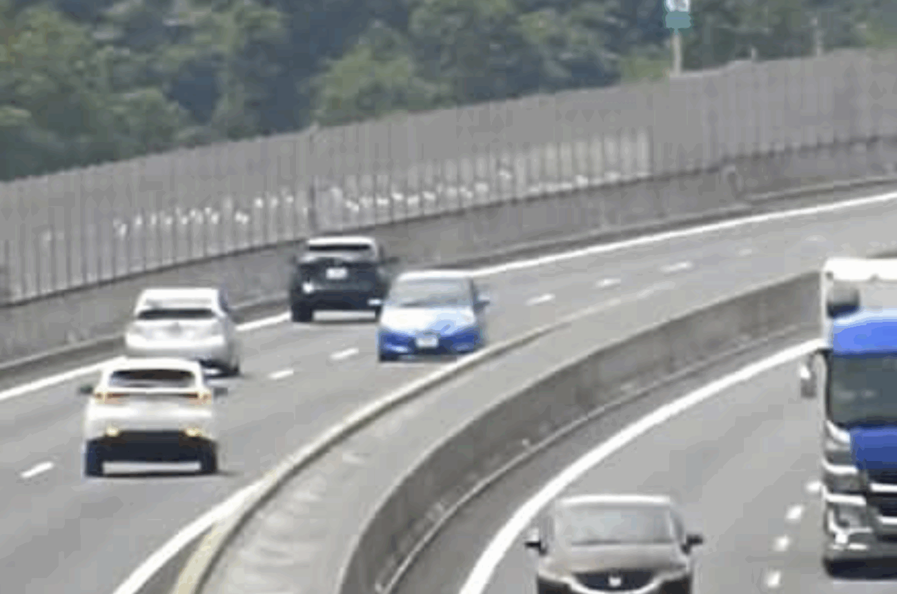 【治安悪化】三重県の新名神高速を10キロ以上逆走、車2台と衝突、6台が絡む事故へ 逃走したペルー人の男を逮捕 外免切替制度で日本の免許を取得