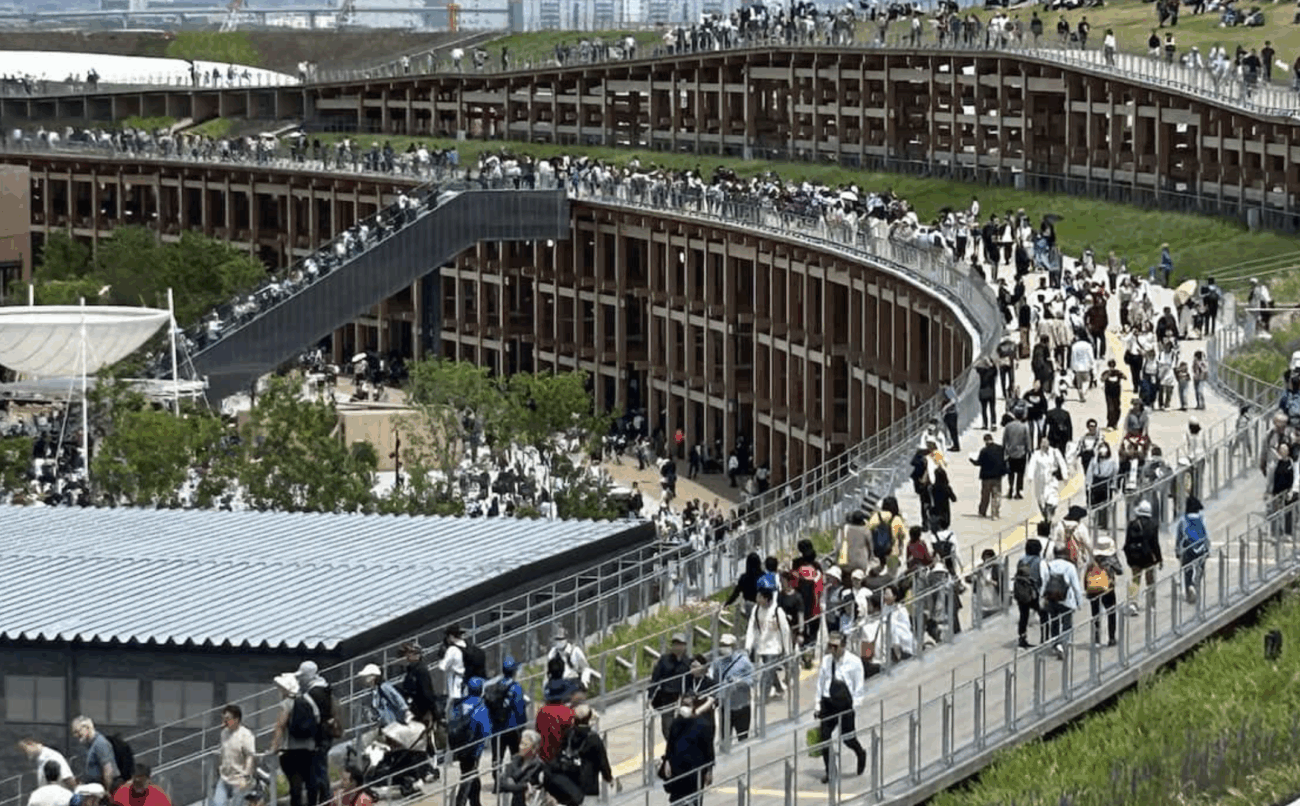 【物議】吉村知事、大阪万博の大屋根リングの上で盆踊りを計画、7000人の参加者を募集 参加者がユスリカまみれになると懸念の声