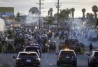 【反乱か、それとも茶番か?】トランプ大統領、ロサンゼルス抗議デモで『反乱法』の発動を示唆「ひどい状態だ。彼らは報酬をもらい、問題を起こす扇動者だ」