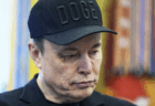 【イーロン・マスク】大統領選挙期間中に大量の薬物を使用していたと報じられる　退任会見では右目にあざをつけた姿で登場