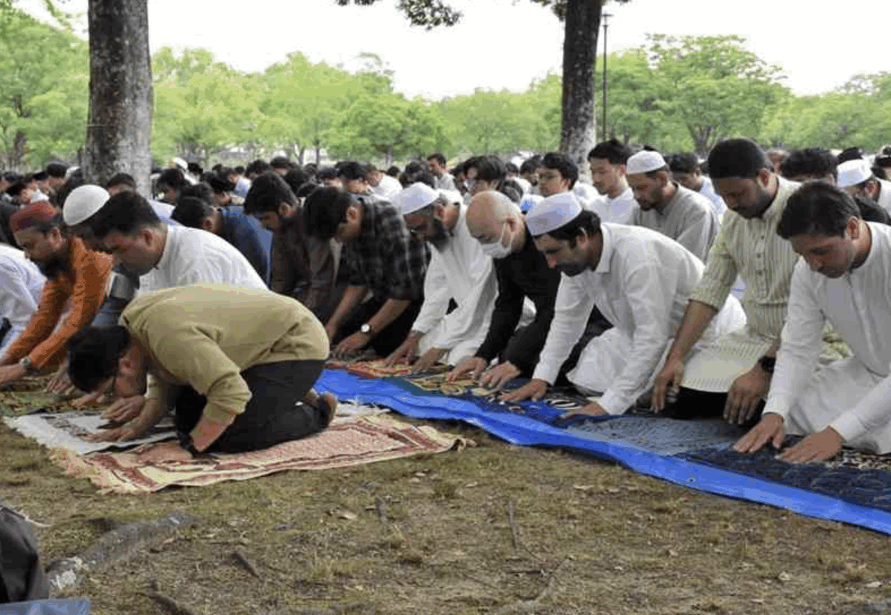 【侵略】熊本城二の丸広場でイスラム教の行事『犠牲祭』を開催 イスラム教徒700人が集まる