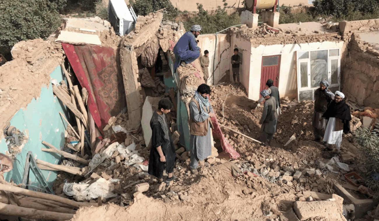 アフガン北部でマグニチュード6.3の地震が発生 少なくとも20人死亡、534人が負傷 震源の深さ28キロ 観光名所「ブルーモスク」が損壊