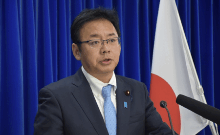 【政府】保険料滞納の外国人について在留資格更新を認めない仕組みを導入へ